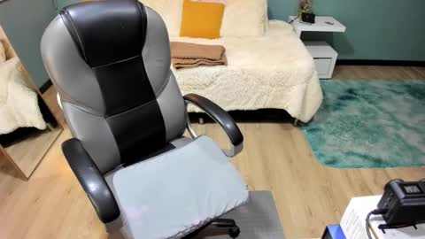 Cataleya online show from 01.06.26