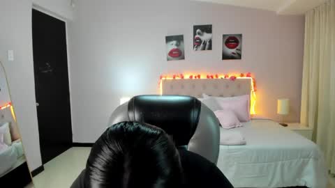 Snapshot of miss_cataleya__ chatting on 04.22.26 Cataleya online show from 04.22.26