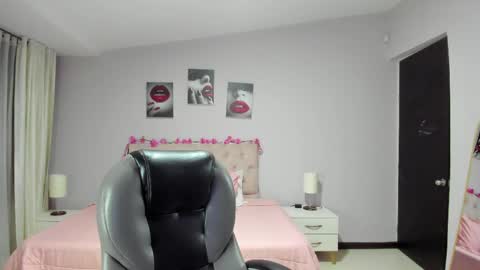 Snapshot of miss_cataleya__ chatting on 05.26.26 Cataleya online show from 05.26.26