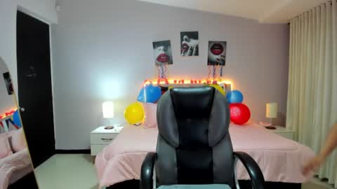 Snapshot of miss_cataleya__ chatting on 06.22.26 Cataleya online show from 06.22.26