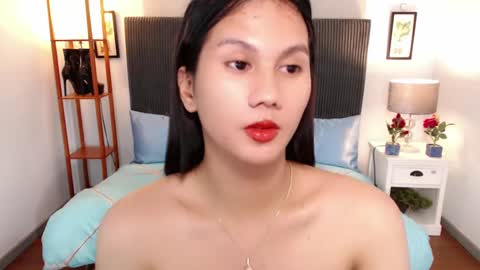 Chin Row online show from 12.04.24