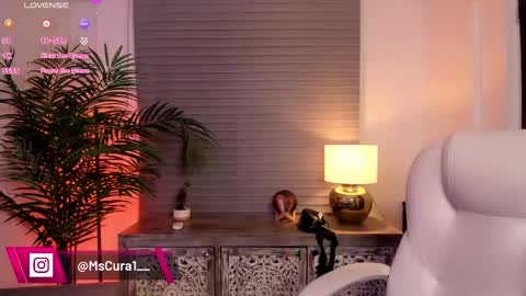 Snapshot of miss_curazao chatting on 05.26.26 CANDELA CASTRO online show from 05.26.26