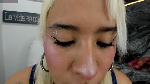 Danika online show from 01.22.25