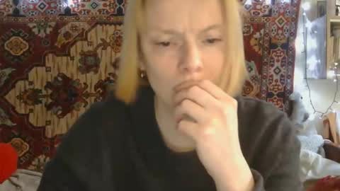 Snapshot of miss_elistia_ chatting on 05.11.26 Elis online show from 05.11.26