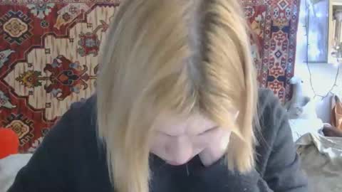 Snapshot of miss_elistia_ chatting on 05.12.26 Elis online show from 05.12.26
