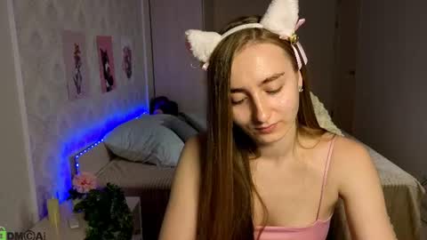 Snapshot of miss_emily19 chatting on 06.14.26 Emily online show from 06.14.26