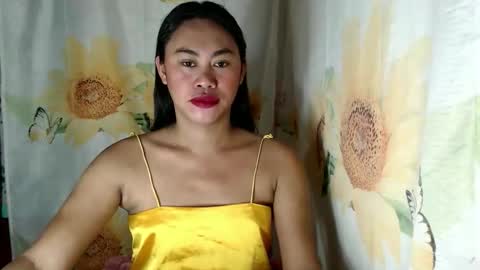 Snapshot of miss_eva2025 chatting on 05.18.26 Eva online show from 05.18.26
