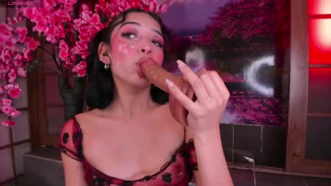 Evoleth online show from 04.08.26