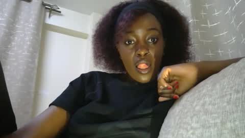 SensuElle  WHAT I DONT SHOW HERE... YOULL ONLY SEE IN PRIVATE  online show from 02.27.26