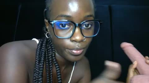 Snapshot of miss_jamilla255 chatting on 07.06.26 SensuElle WHAT I DONT SHOW HERE... YOULL ONLY SEE IN PRIVATE online show from 07.06.26