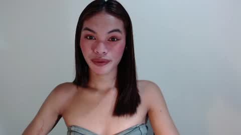 Snapshot of miss_jhes chatting on 06.29.26 Jhes online show from 06.29.26