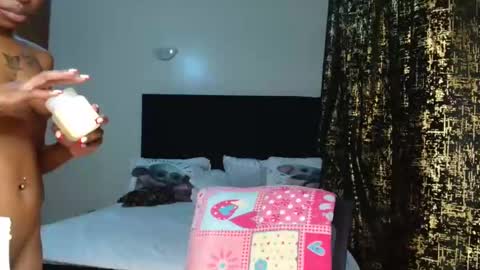 Miss Kiarrafit online show from 02.12.25