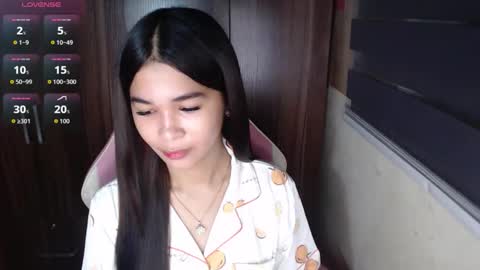 Snapshot of miss_lei18 chatting on 09.24.25 leii online show from 09.24.25