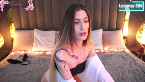   online show from 02.22.25