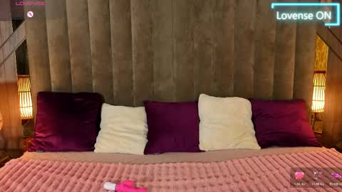   online show from 04.12.26