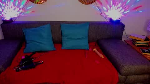 miss_meag online show from 11.30.25