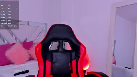   online show from 03.02.25