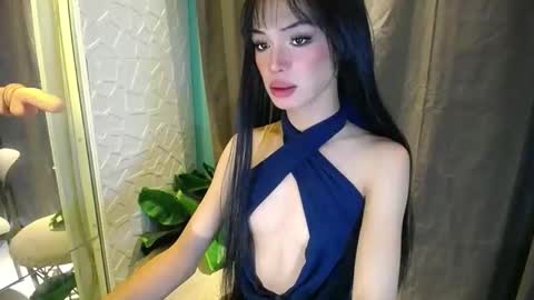 Snapshot of miss_moheera_xxx chatting on 04.07.26 Moheera online show from 04.07.26