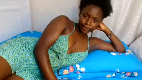Snapshot of miss_monroee chatting on 07.20.26 monroe online show from 07.20.26
