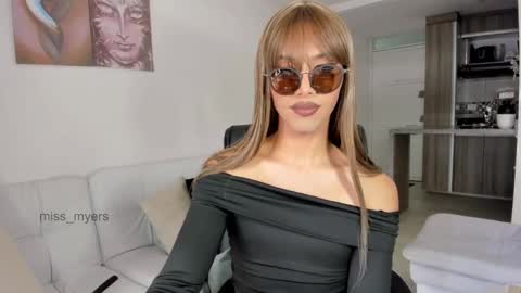 Goddess Myers  thumb up is important for me kisses  online show from 10.24.25