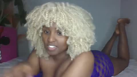 Snapshot of miss_nada chatting on 05.28.26 sophia online show from 05.28.26