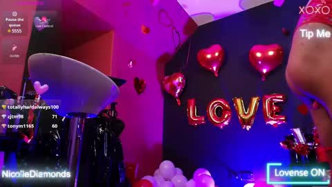 Miss Nicole online show from 02.19.25