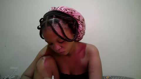 miss_rihanna2 online show from 04.15.26