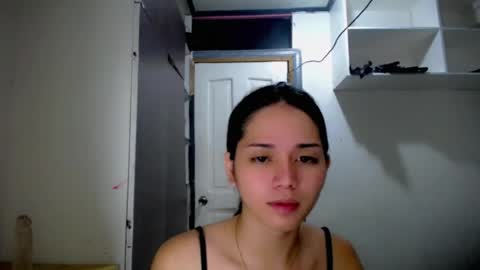 Snapshot of miss_rona_xoxo chatting on 07.23.26 Rona online show from 07.23.26