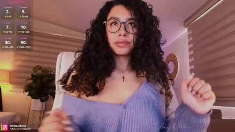 Snapshot of miss_sidney chatting on 01.19.26 Amy Olivera online show from 01.19.26