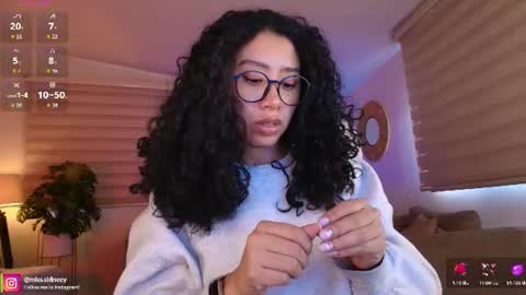 Snapshot of miss_sidney chatting on 06.13.26 Amy Olivera online show from 06.13.26