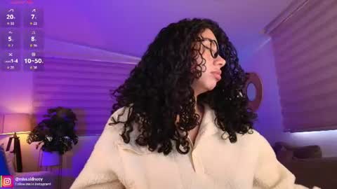Snapshot of miss_sidney chatting on 06.23.26 Amy Olivera online show from 06.23.26