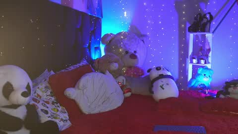 Snapshot of miss_sophie98 chatting on 01.22.25 Sophie Cardenas ..... independent model online show from 01.22.25