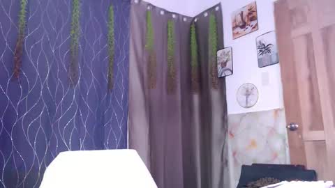 IM SUGAR online show from 04.05.26