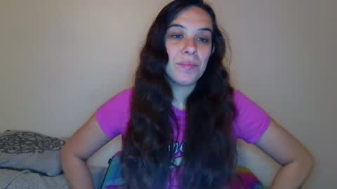 Bella online show from 09.24.25
