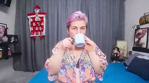 miss_tasha_kom online show from 12.19.24