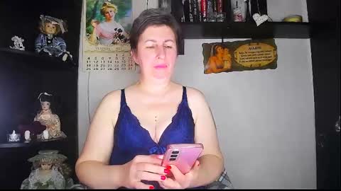 Snapshot of miss_tasha_kom chatting on 05.13.26 miss_tasha_kom online show from 05.13.26
