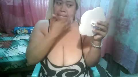 Snapshot of miss_v0lcan0 chatting on 01.19.25 miss v0lcan0 online show from 01.19.25