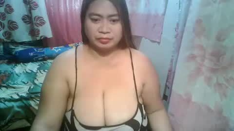 Snapshot of miss_v0lcan0 chatting on 02.04.25 miss v0lcan0 online show from 02.04.25