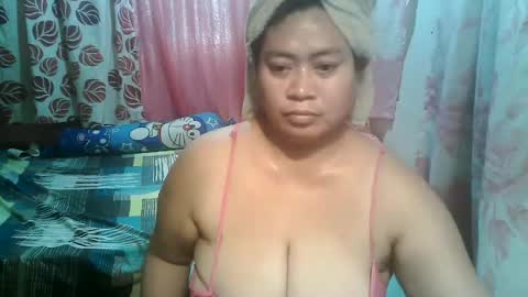 Snapshot of miss_v0lcan0 chatting on 02.08.25 miss v0lcan0 online show from 02.08.25