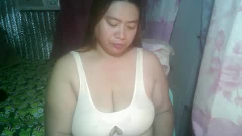 Snapshot of miss_v0lcan0 chatting on 10.12.25 miss v0lcan0 online show from 10.12.25