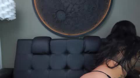 Snapshot of miss_vaiolette chatting on 10.07.25 Vaiolette online show from 10.07.25