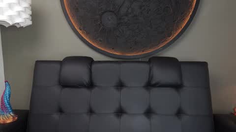 Snapshot of miss_vaiolette chatting on 11.19.25 Vaiolette online show from 11.19.25