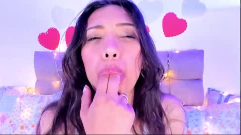 Miss Veronica online show from 02.13.25