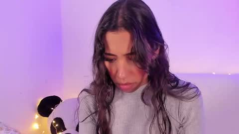 Miss Veronica online show from 03.03.25