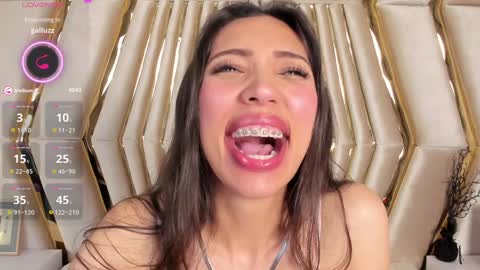 Snapshot of miss_veronicaa chatting on 12.03.24 Veronica summer 7AM to 1500 PM hour GMT-5 online show from 12.03.24