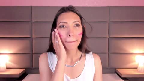 Snapshot of miss_veronicaa chatting on 01.17.25 Veronica summer 7AM to 1500 PM hour GMT-5 online show from 01.17.25