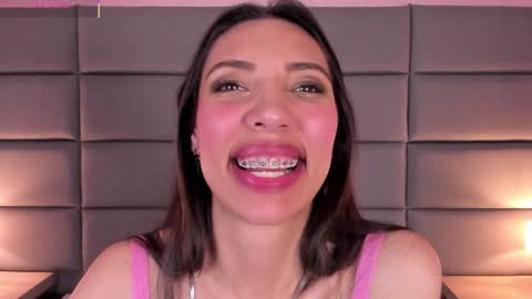 Snapshot of miss_veronicaa chatting on 01.17.25 Veronica summer 7AM to 1500 PM hour GMT-5 online show from 01.17.25