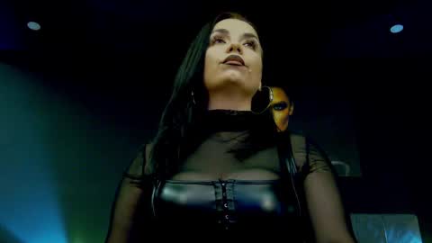 AliceReign online show from 05.08.26
