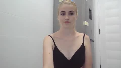 Anne online show from 10.04.25