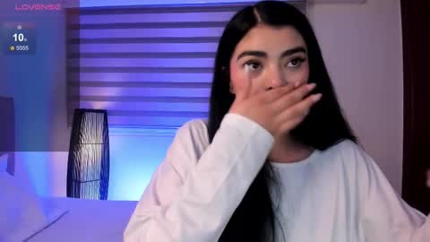 Ariadna Ruiz online show from 03.30.26